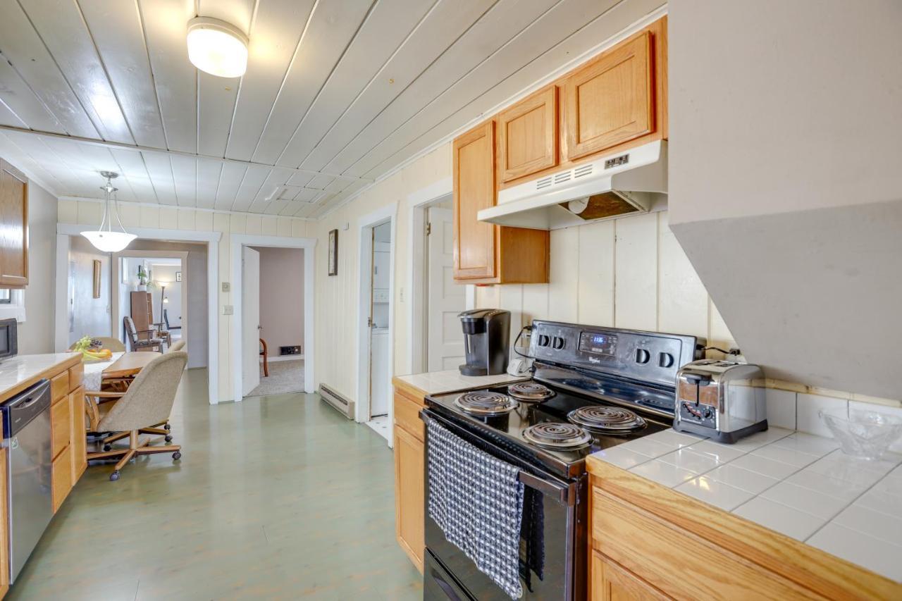 Hilltop Hideout With Sweeping Birch Bay Views Blaine Exterior photo